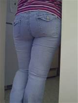 Nice pics of milf in tight jeans! Merry Christmas!