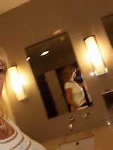 Yummy Blonde MILF Peeing - Milf/021.jpg