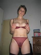 ... REAL Amateur MILFs - Authentic Home Made Content - Hottest MILF GFs