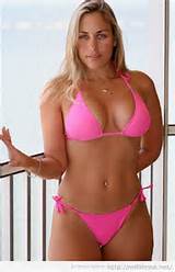 Cute MILF in pink bikinis Cute MILF in pink bikinis Milf, Cougar ...