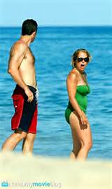 Katie Couric Hits the Beach