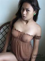 One of the exclusive nude Pinays that you'll find at Manila Amateurs