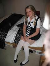 Sara Schoolgirl MILF slut - IMG_2914.JPG