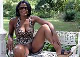 milf public nudity 1 dec 15 2012 via yesnibbles # ebony # milf ...