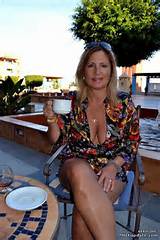 Rich MILF likes drinking french cognac with coffee
