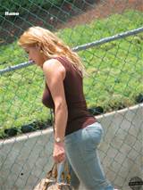 ... milf in tight jeans votes 0 views 3799 categories tight clothes add to