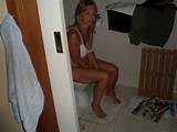 Yummy Blonde MILF Peeing - Milf/002.jpg