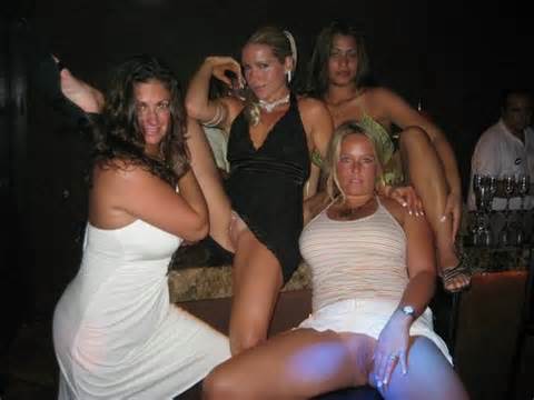 Drunk Women Flashing Pussy In Party Club Photos Taken On Camera