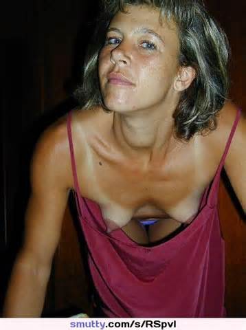 tanlines #nippleslip #milf #downblouse #tits